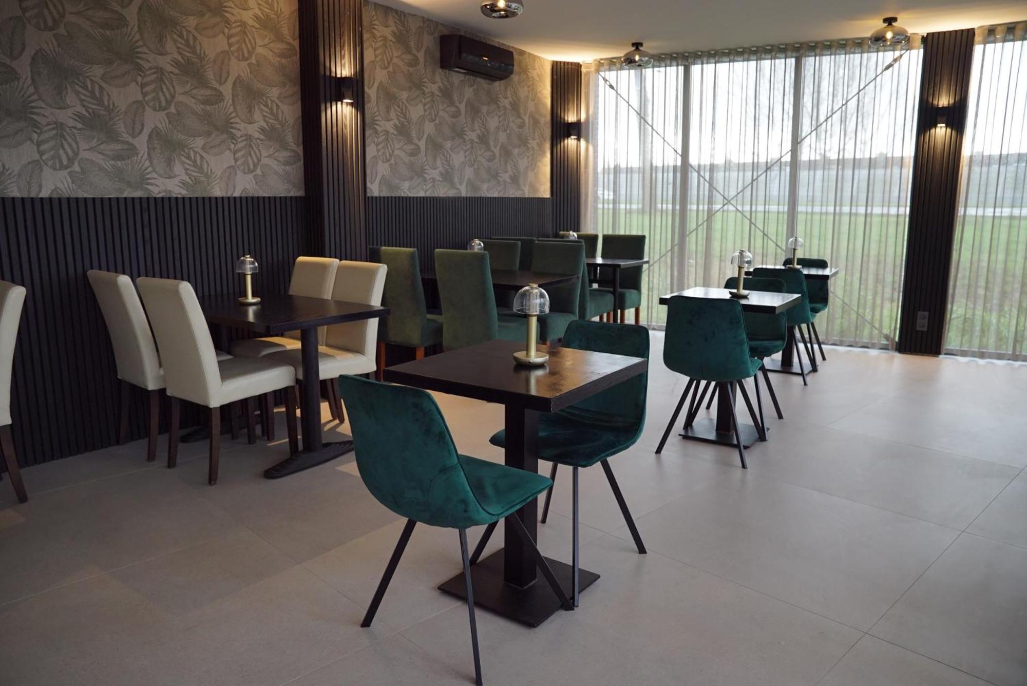 Ma Airport Hotel Hoofddorp Eksteriør billede