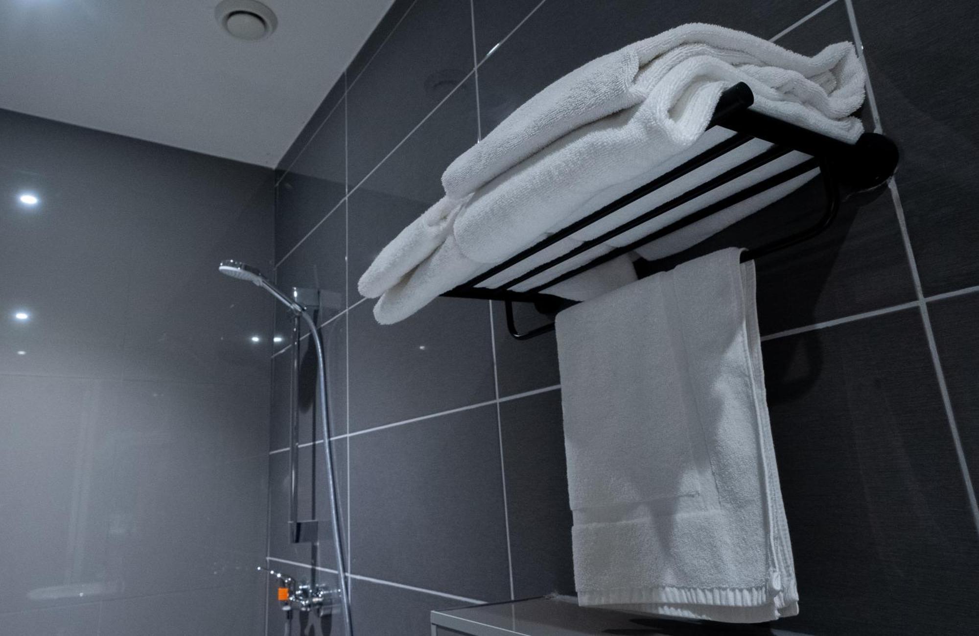 Ma Airport Hotel Hoofddorp Eksteriør billede