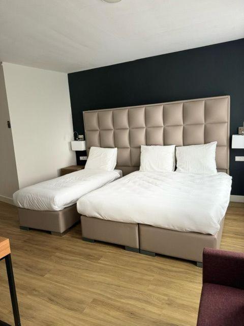 Ma Airport Hotel Hoofddorp Eksteriør billede