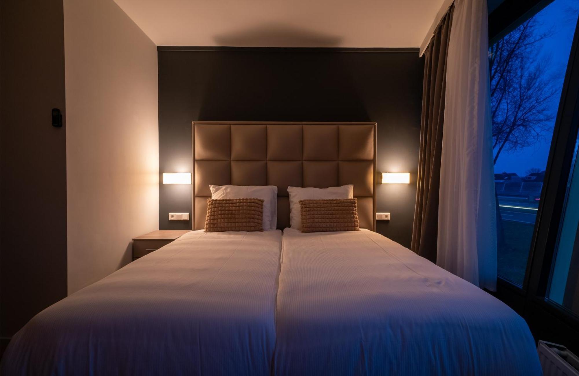 Ma Airport Hotel Hoofddorp Eksteriør billede